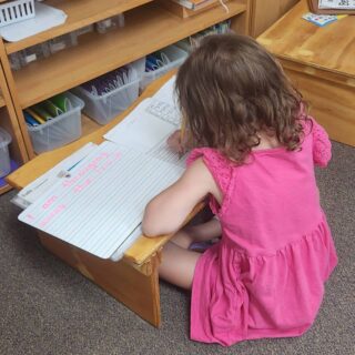 floor-desk